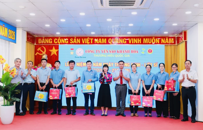Công ty Yến sào Khánh Hòa tổ chức gặp mặt, tri ân các gia đình có công với cách mạng