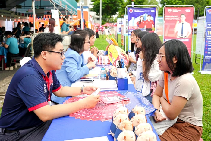 Các trường đại học công bố điểm sàn