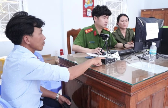 Xã Vạn Ninh triển khai thực hiện Đề án Phát triển ứng dụng định danh quốc gia VNeID