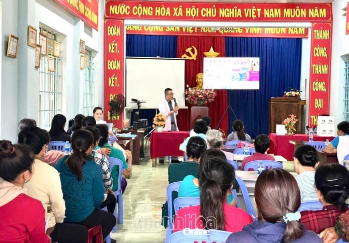 Bệnh viện 22-12 tư vấn chăm sóc sức khỏe cho phụ nữ xã Vạn Hưng