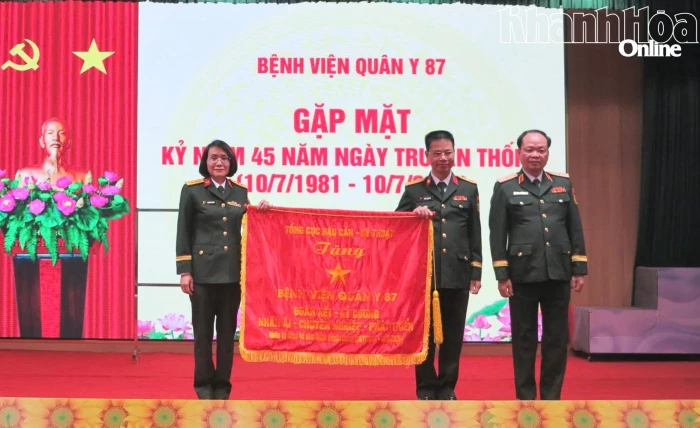 Bệnh viện Quân y 87 kỷ niệm 45 năm Ngày truyền thống