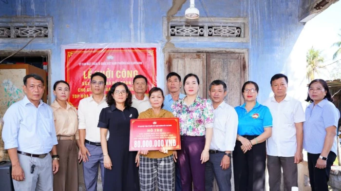 Phường Bắc Cam Ranh khởi công xây dựng 2 căn nhà Đại đoàn kết cho hộ nghèo, cận nghèo