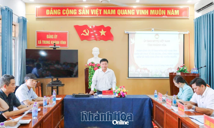 Khảo sát tình hình triển khai các công trình, dự án trọng điểm tại 2 xã Trung Khánh Vĩnh và Bắc Khánh Vĩnh