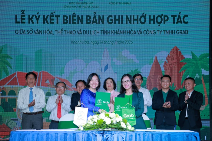 Khám phá du lịch, ẩm thực Khánh Hòa trên Grab