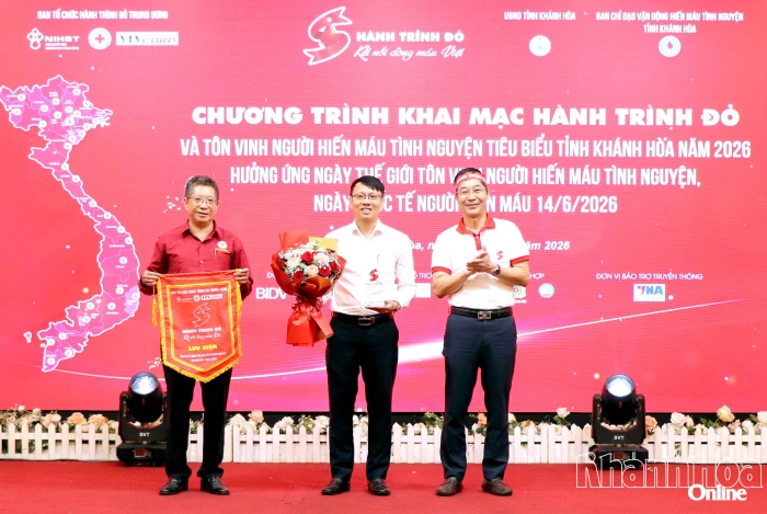 Phát động Chương trình Hành trình Đỏ và tôn vinh người hiến máu tình nguyện tiêu biểu năm 2026