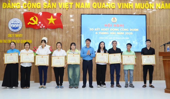 Hướng dẫn tuyên truyền kỷ niệm 97 năm Ngày thành lập Công đoàn Việt Nam