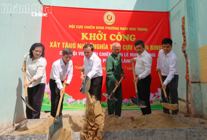 Hội Cựu chiến binh phường Nam Nha Trang khởi công xây nhà “Nghĩa tình cựu chiến binh” cho hội viên