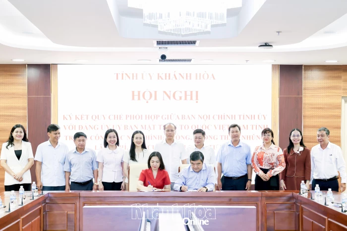 Ban Nội chính Tỉnh ủy và Đảng ủy Ủy ban MTTQ Việt Nam tỉnh ký kết Quy chế phối hợp