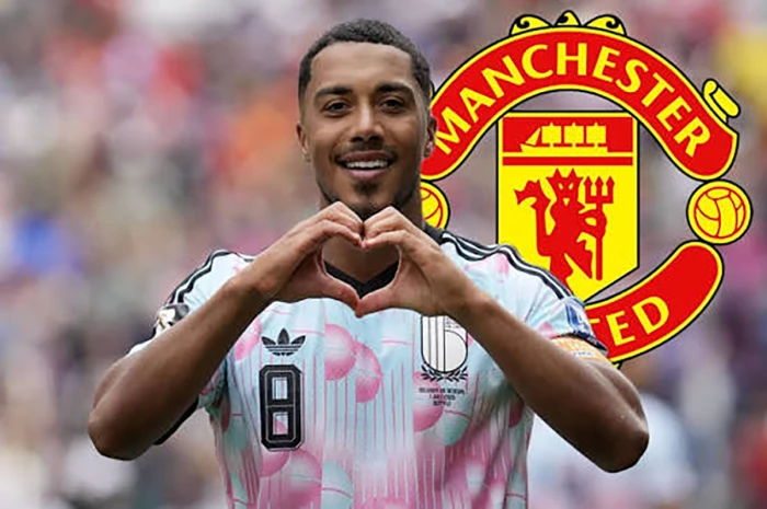 Manchester United vẫn phải đau đầu cho bài toán tuyến giữa
