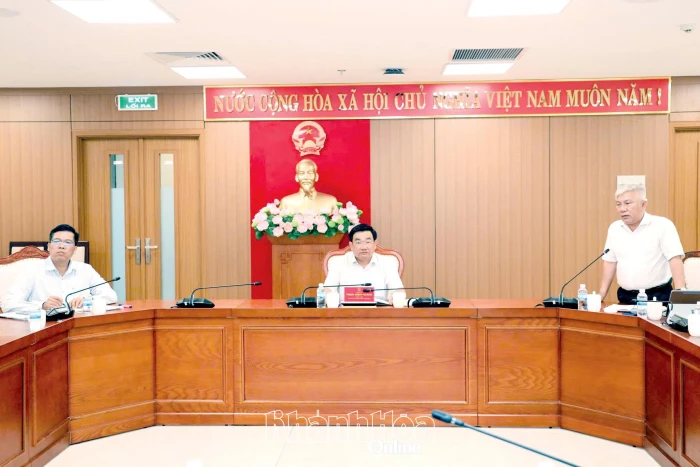 Đẩy nhanh tiến độ giải phóng mặt bằng các dự án nhà máy điện hạt nhân