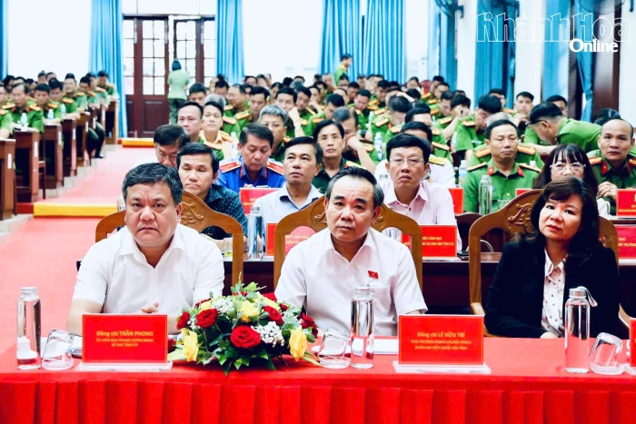Bí thư Tỉnh ủy Trần Phong dự hội nghị sơ kết công tác công an 6 tháng đầu năm 2026