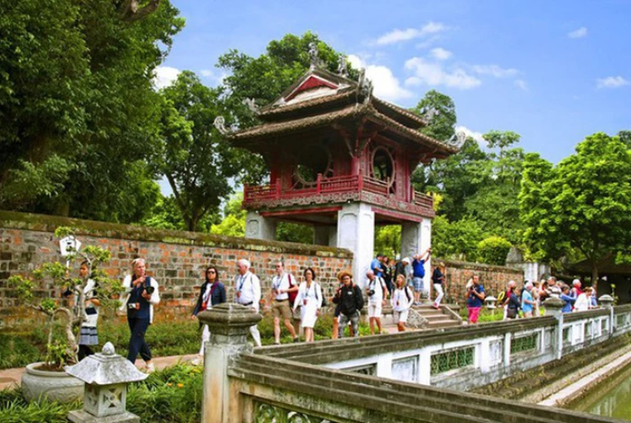 Hơn 1,5 triệu lượt khách quốc tế đến Việt Nam trong tháng 7