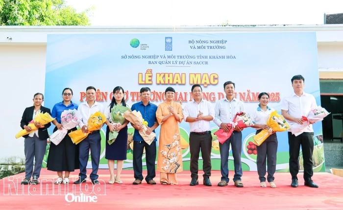 Tổ chức 3 phiên chợ Thương mại nông dân năm 2025