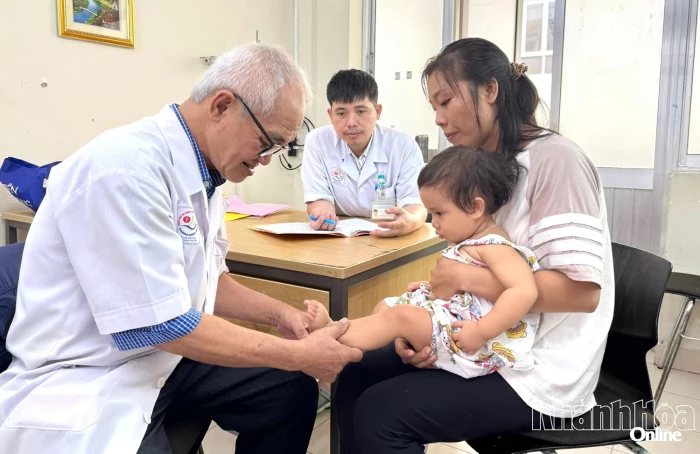 Bệnh viện Đa khoa Khánh Hòa mời chuyên gia khám và phẫu thuật các dị tật về nhi