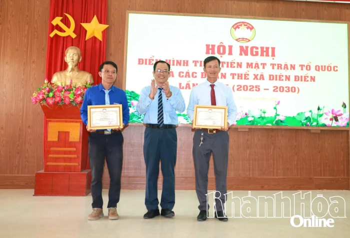 Mặt trận Tổ quốc và các tổ chức chính trị - xã hội xã Diên Điền tổ chức Hội nghị điển hình tiên tiến lần thứ I