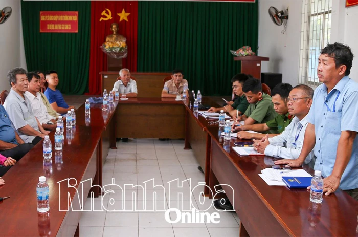 Tuyên truyền chống khai thác IUU cho 30 chủ tàu cá tại phường Đông Hải