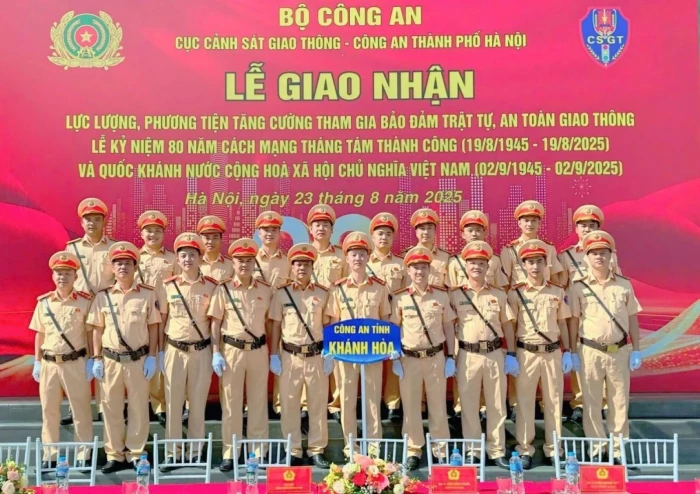 Cảnh sát giao thông Khánh Hòa hỗ trợ bảo đảm an toàn lễ kỷ niệm 80 năm Cách mạng Tháng Tám và Quốc khánh 2-9