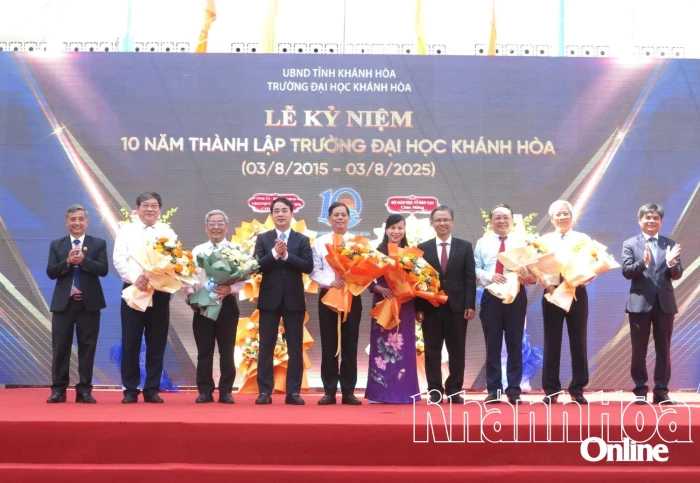 Trường Đại học Khánh Hòa kỷ niệm 10 năm ngày thành lập