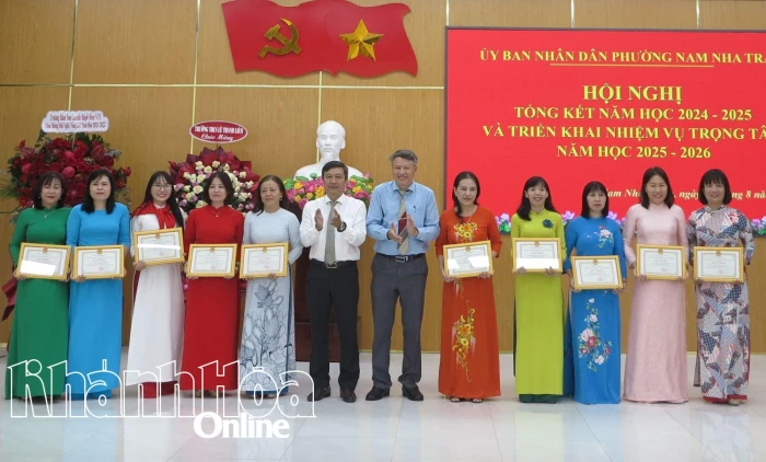 Phường Nam Nha Trang triển khai nhiệm vụ năm học 2025 - 2026