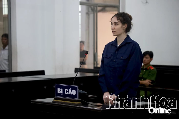 Giết bạn trai, nữ bị cáo lãnh 10 năm tù