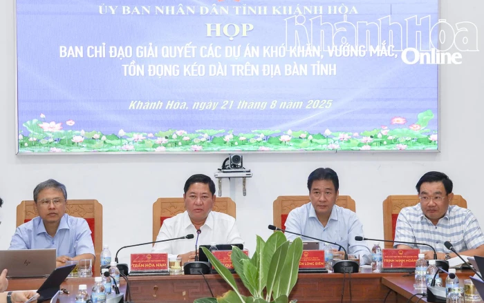 Họp Ban Chỉ đạo giải quyết các dự án khó khăn, vướng mắc, tồn đọng kéo dài trên địa bàn tỉnh