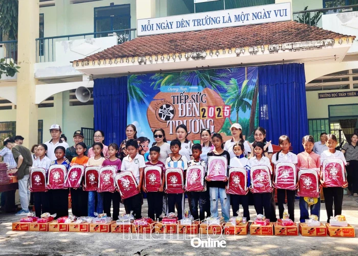 Xã Lâm Sơn: Tầm soát, điều trị miễn phí dị tật tim bẩm sinh cho trẻ em khó khăn và dân tộc thiểu số