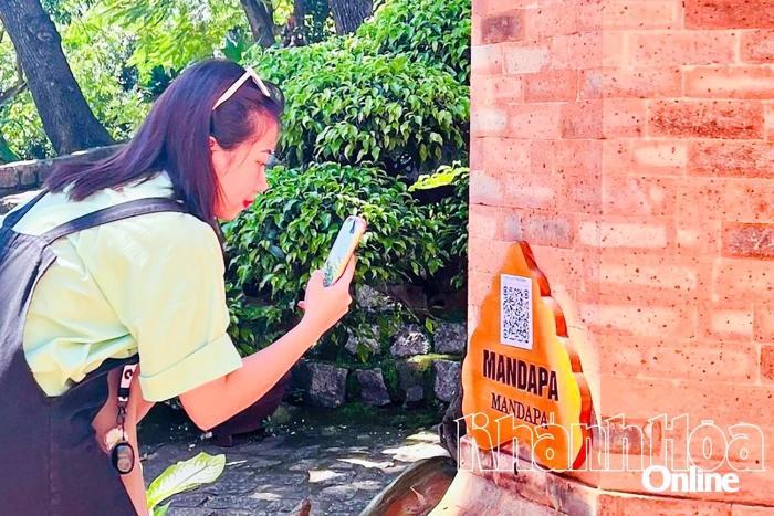 Đẩy mạnh ứng dụng công nghệ số trong hoạt động du lịch