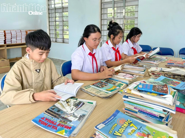 Xã Khánh Sơn thành lập thư viện công cộng