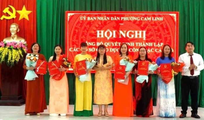 Phường Cam Linh công bố các quyết định kiện toàn tổ chức đảng và thành lập 2 trường học