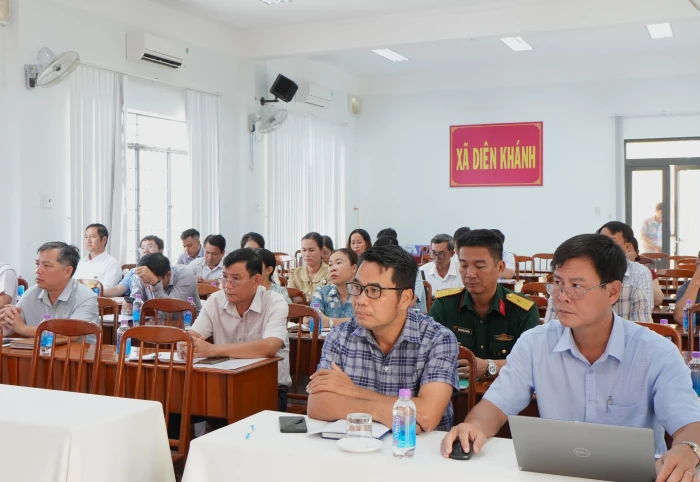 Hội nghị chuyên đề Ban Chấp hành Đảng bộ xã Diên Khánh
