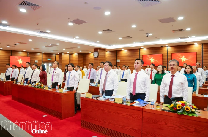 Kỳ họp chuyên đề lần thứ 3, HĐND tỉnh Khánh Hòa khóa VIII