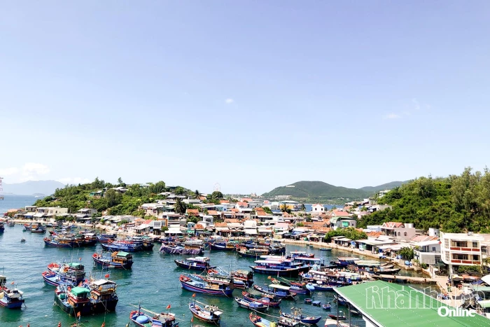 Vẻ đẹp yên bình trên đảo Trí Nguyên