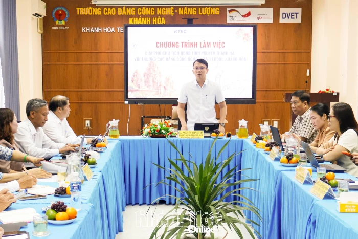 Sẽ hợp nhất Trường Cao đẳng Công nghệ - Năng lượng Khánh Hòa với Trường Cao đẳng Kỹ thuật Công nghệ Nha Trang