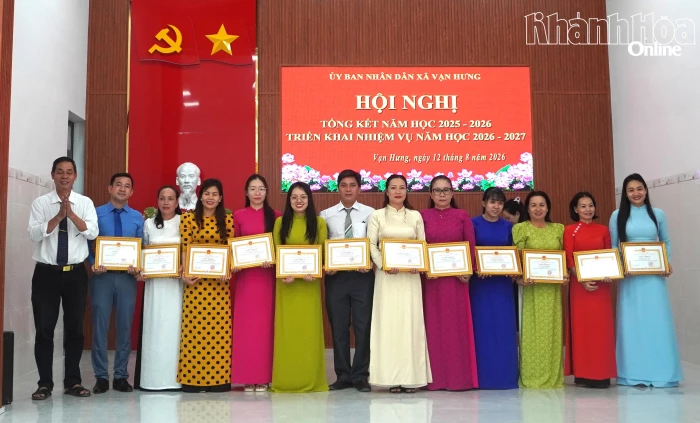 Xã Vạn Hưng tổng kết năm học 2025 - 2026