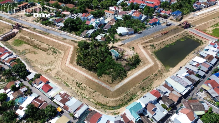 Đẩy nhanh tiến độ tu bổ, tôn tạo Thành cổ Diên Khánh