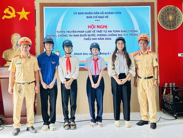 Xã Khánh Sơn tuyên truyền pháp luật về trật tự an toàn giao thông cho thanh thiếu niên