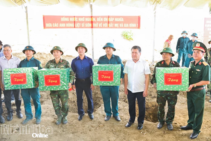 Thường trực Tỉnh ủy Khánh Hòa kiểm tra, động viên lực lượng tìm kiếm, quy tập hài cốt liệt sĩ
