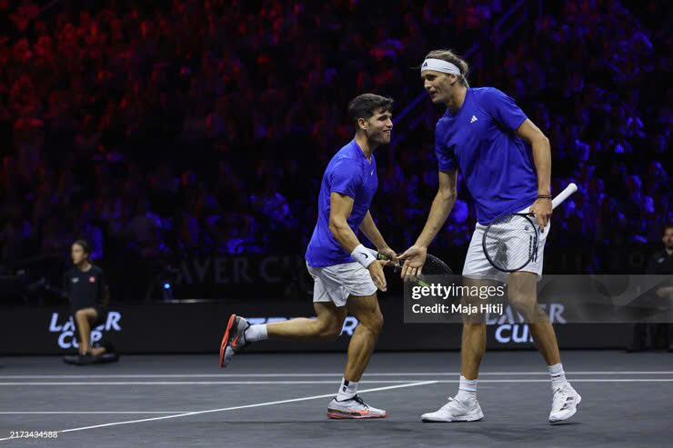 Laver Cup: Ngày đầu tiên bất phân thắng bại