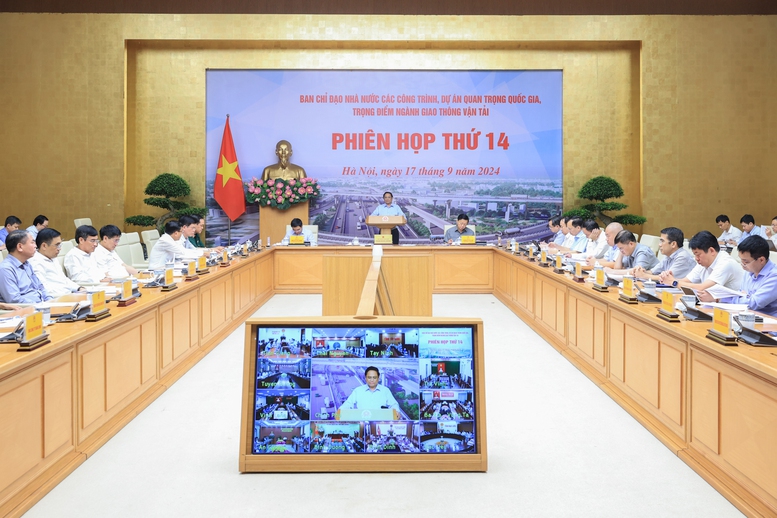 Thủ tướng: 'Vượt nắng thắng mưa, không thua gió bão' để hoàn thành các dự án hạ tầng giao thông chiến lược