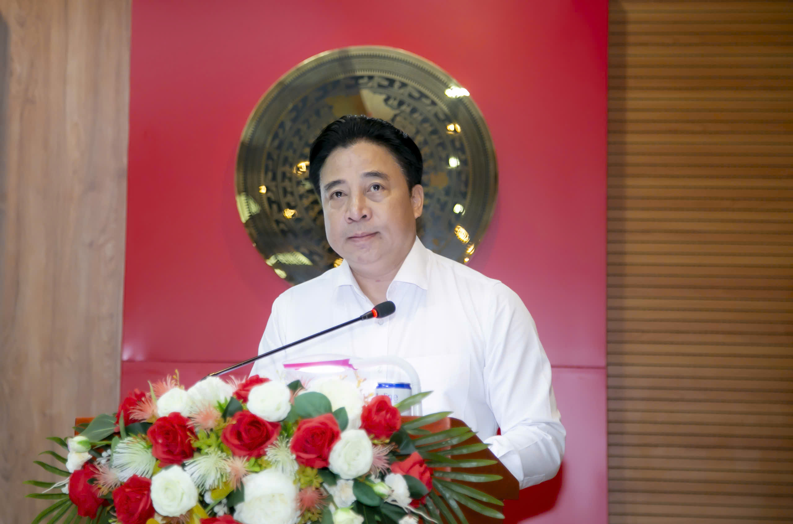 Tỉnh ủy Khánh Hòa phát động ủng hộ đồng bào miền Bắc khắc phục hậu quả bão lụt