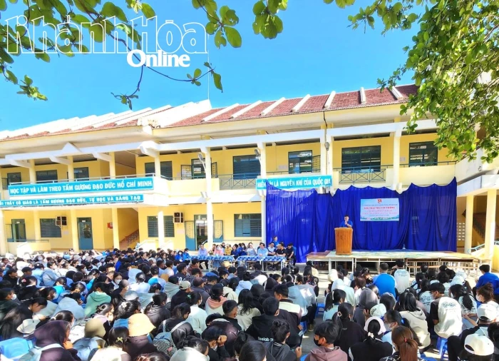 Xét tuyển bổ sung 43 học sinh vào lớp 10 Trường THPT Khánh Sơn