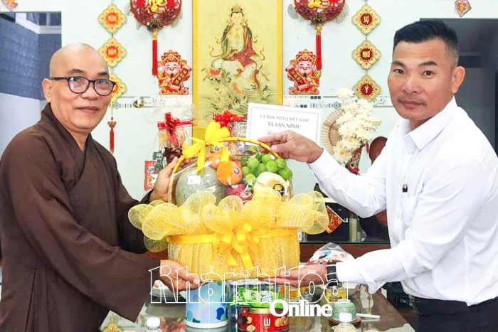 Ủy ban MTTQ Việt Nam xã Vạn Ninh: Nhiều phong trào, chương trình thiết thực