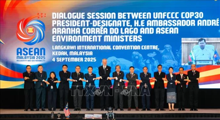ASEAN tăng cường liên kết để giải quyết thách thức môi trường