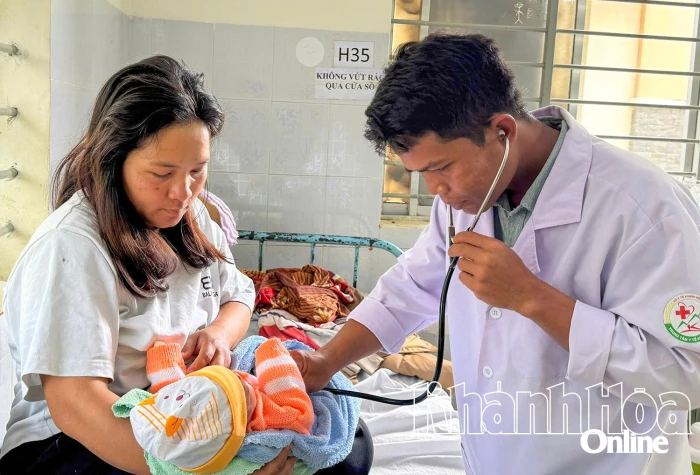 Phấn đấu trở thành trung tâm y tế chất lượng cao khu vực Nam Trung Bộ