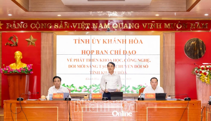 Tiếp tục triển khai thực hiện tốt các nhiệm vụ phát triển khoa học, công nghệ, đổi mới sáng tạo và chuyển đổi số