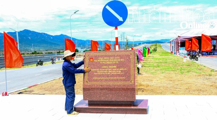 Chào mừng Đại hội đại biểu Đảng bộ tỉnh Khánh Hòa lần thứ I, nhiệm kỳ 2025 - 2030: Các công trình tạo động lực phát triển kinh tế phía nam