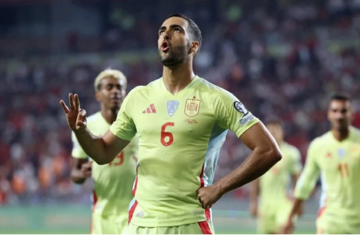 Tây Ban Nha sẽ lại đưa lối chơi không tiền đạo cắm lên ngôi?