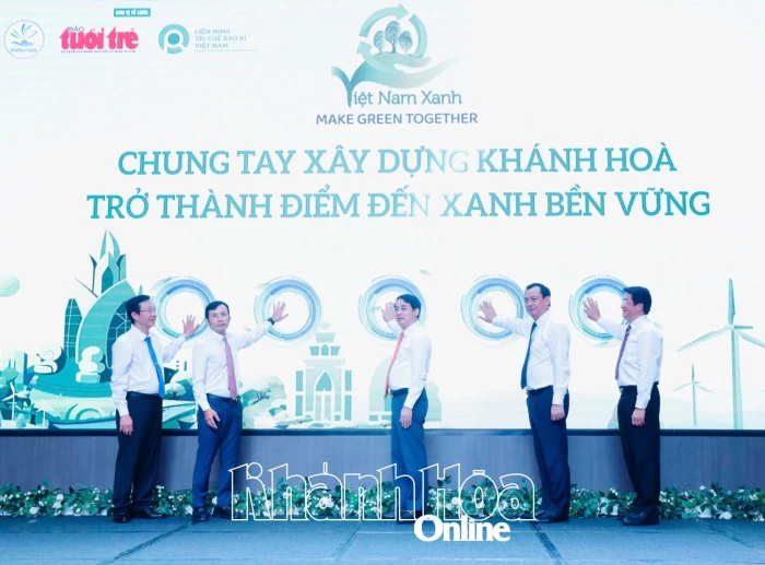 Hội thảo “Để Khánh Hòa trở thành điểm đến xanh toàn diện của thế giới”