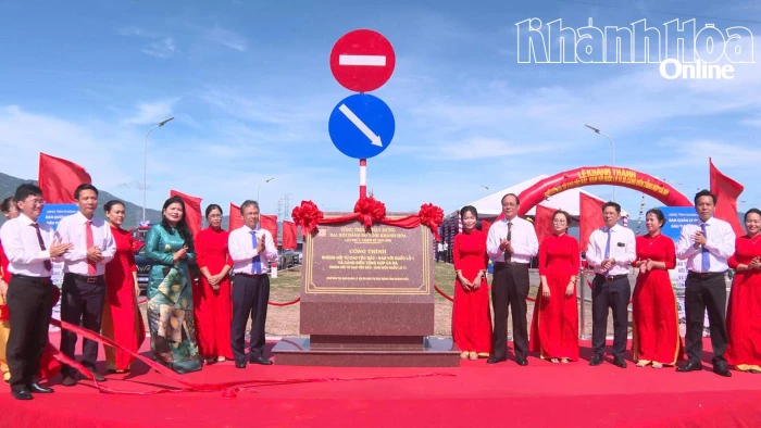 Khánh thành Công trình Đường nối từ cao tốc Bắc – Nam với Quốc lộ 1 và Cảng biển tổng hợp Cà Ná