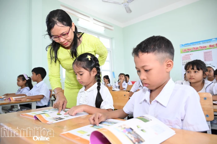 Giữ gìn tiếng nói, chữ viết đồng bào - Kỳ 2: Nét chữ dân tộc hòa nhịp thời đại số